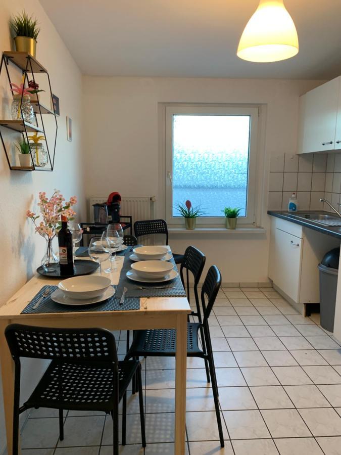 Blue Chili 21-4 - 3 Schlafzimmer - 7 Betten - Wlan - Balkon Magdeburg Exterior photo